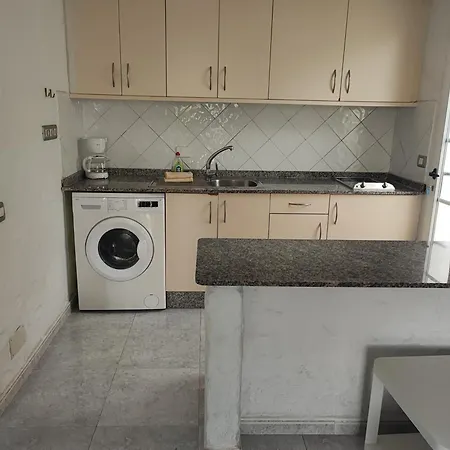Private Next To Yumbo Center * Playa del Ingles (Gran Canaria)