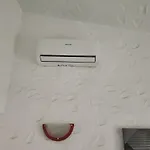 Private Next To Yumbo Center شقة