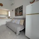 Private Next To Yumbo Center بلايا ديل إنغلز